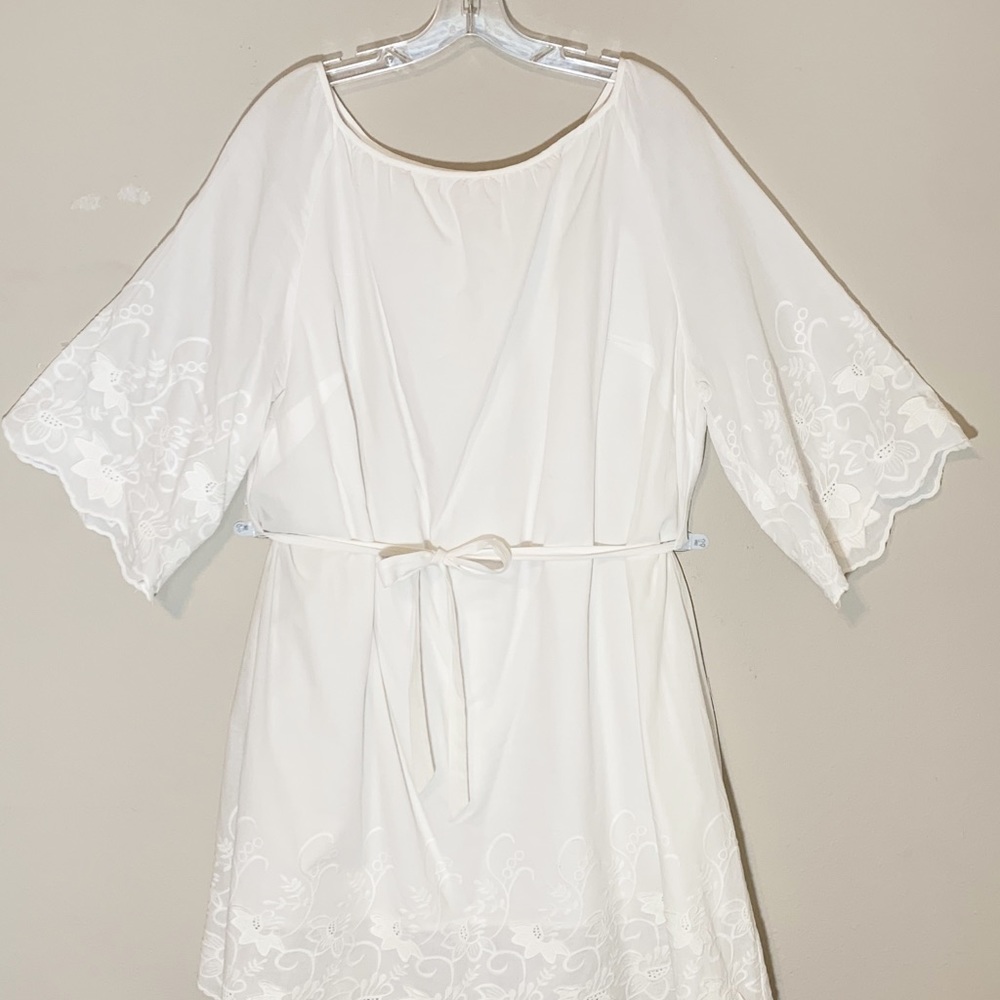 Isabel Maternity (Size XL) White Floral Embroidery, Lined, Bell Sleeve Dress - Picture 5 of 11